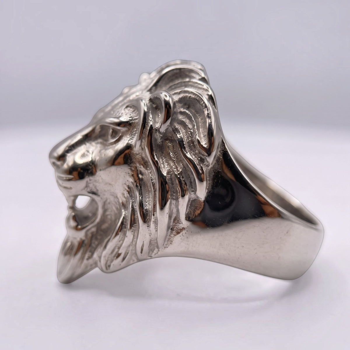 14k White Gold Custom Lion Ring