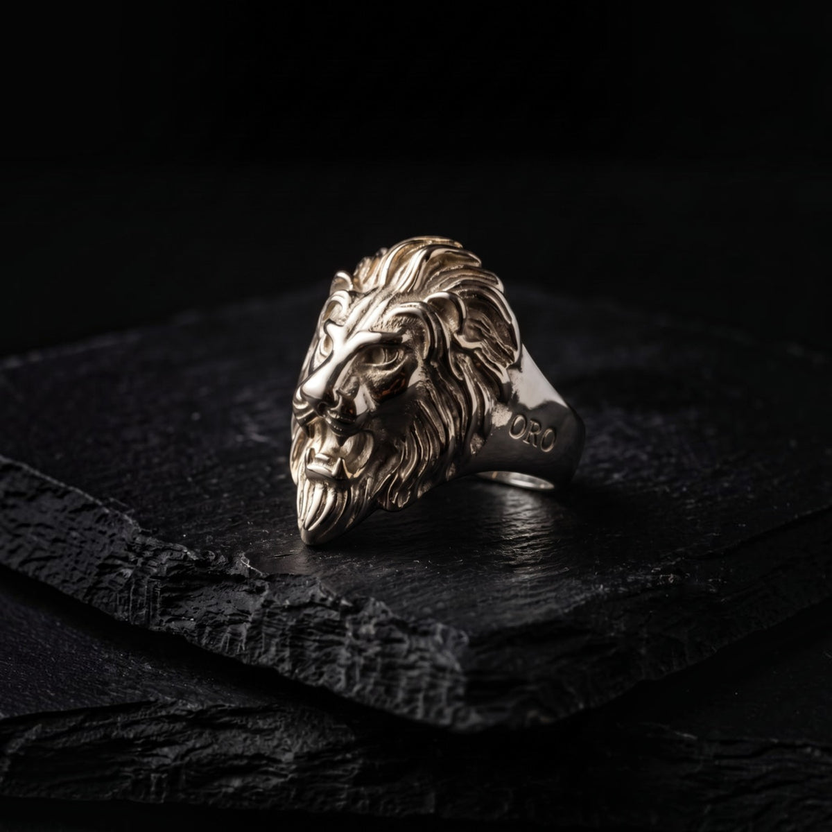 14k White Gold Custom Lion Ring